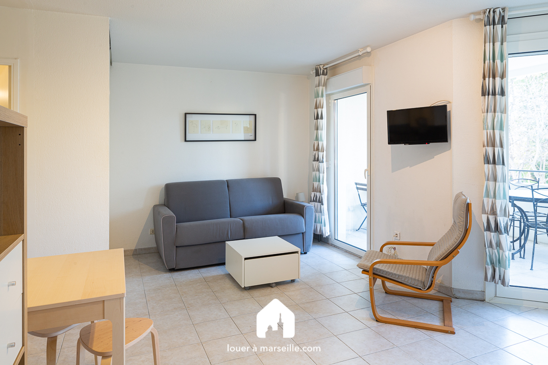 Studio - Marseille  13008
