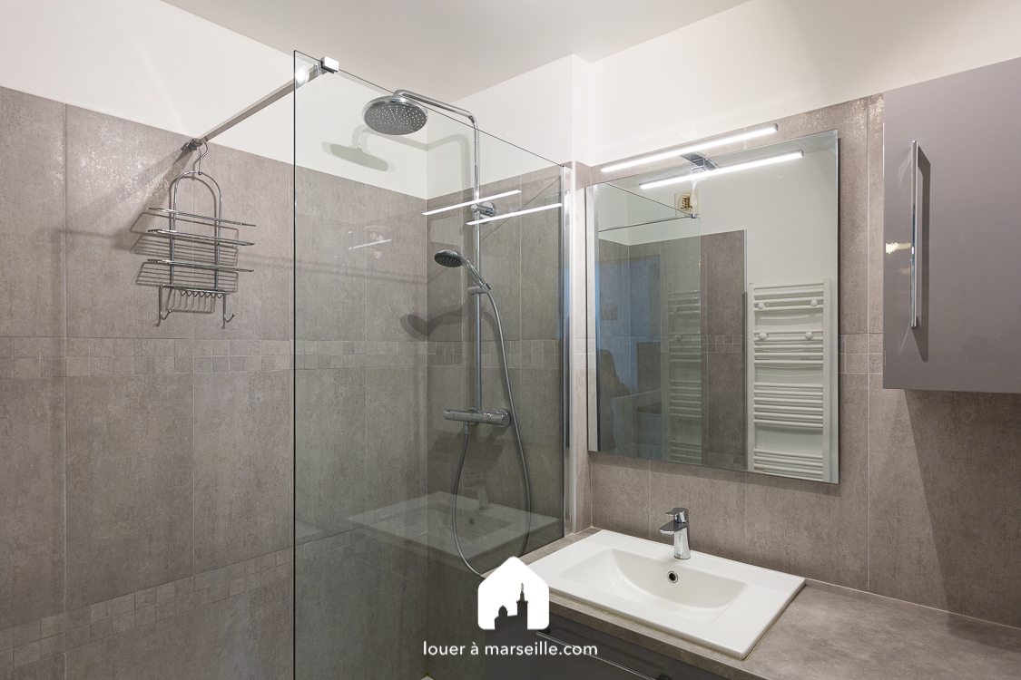 Studio Belle Ile - Marseille 13008