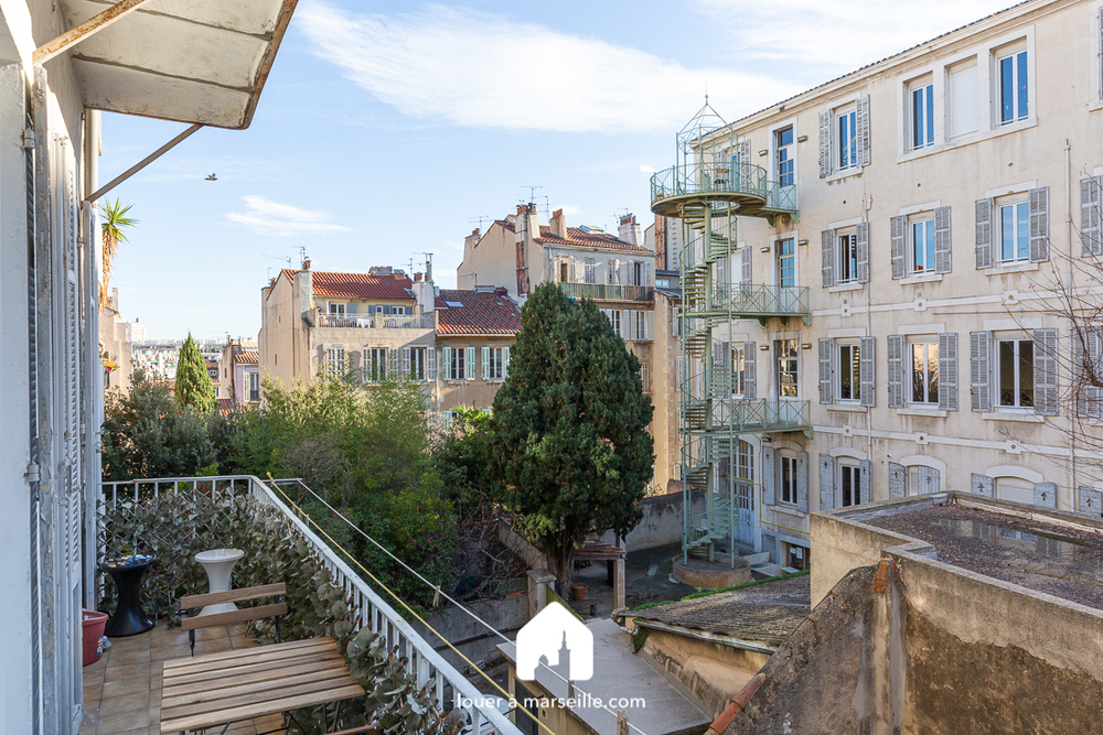 Balcon Escat - MARSEILLE 13006