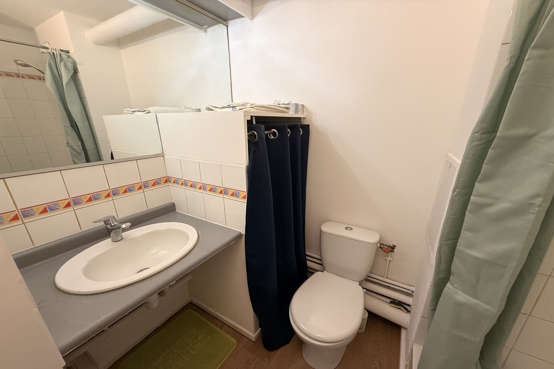 Le Grillon* - Marseille 13005