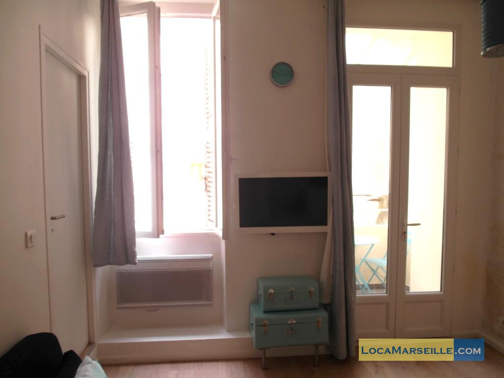 location meuble Marseille Appartement type T2 Cote cour - Marseille 13001