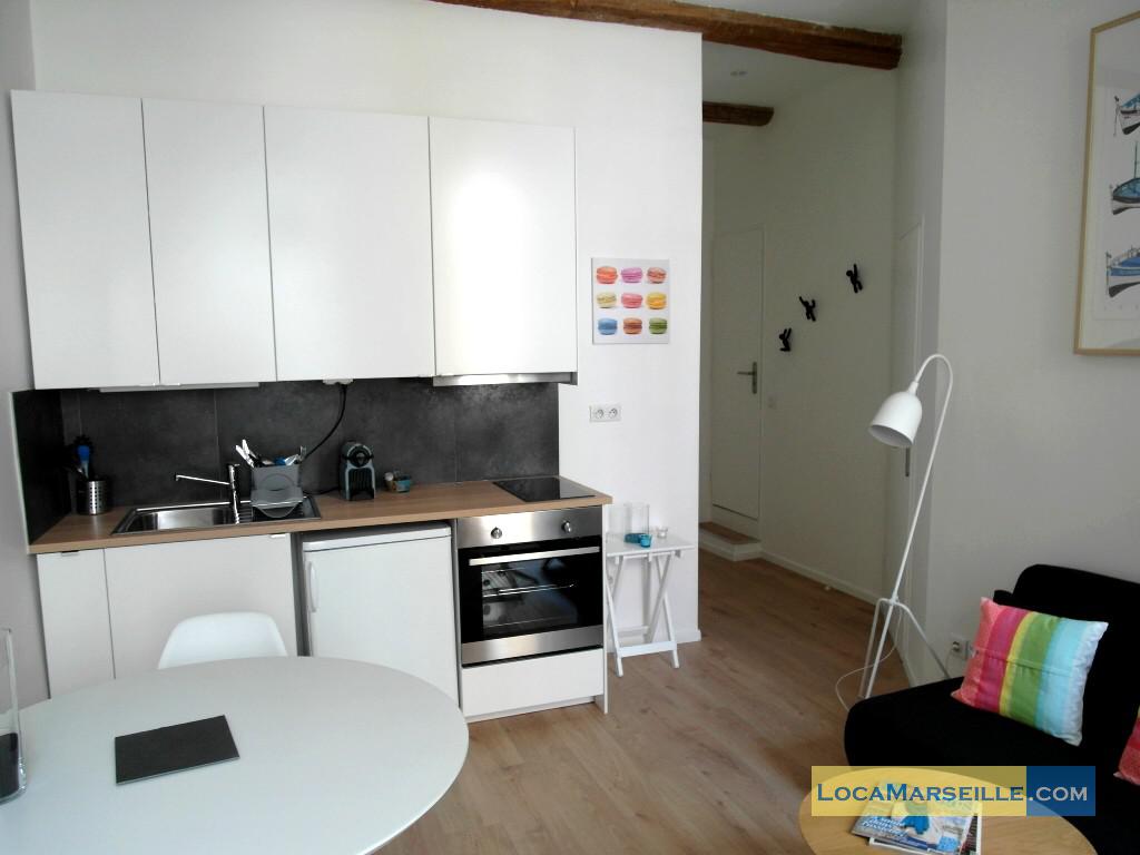 location meuble Marseille Appartement type T2 Cote cour - Marseille 13001