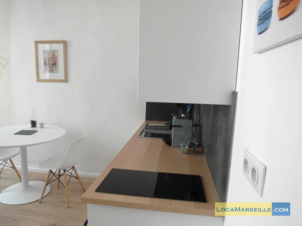 location meuble Marseille Appartement type T2 Cote cour - Marseille 13001