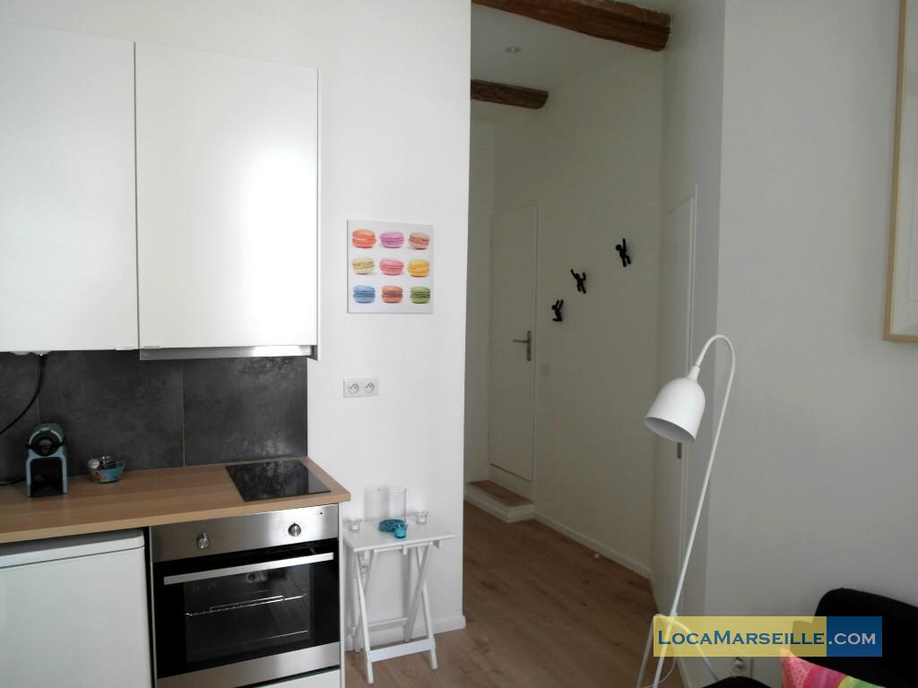 location meuble Marseille Appartement type T2 Cote cour - Marseille 13001