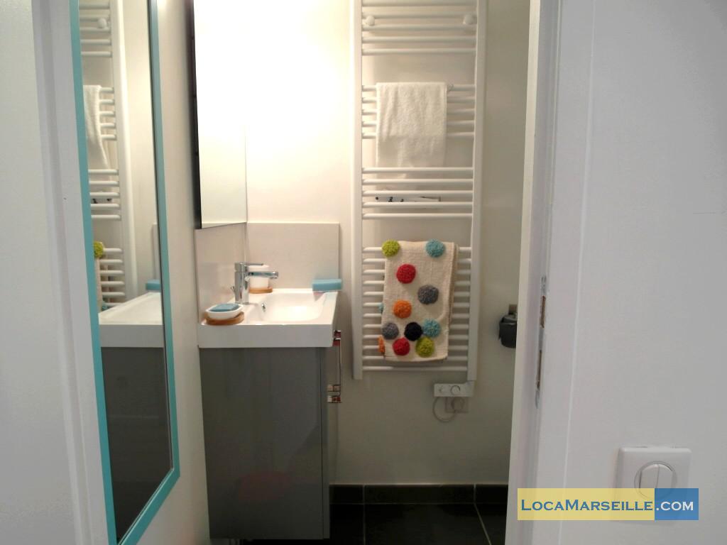 location meuble Marseille Appartement type T2 Cote cour - Marseille 13001