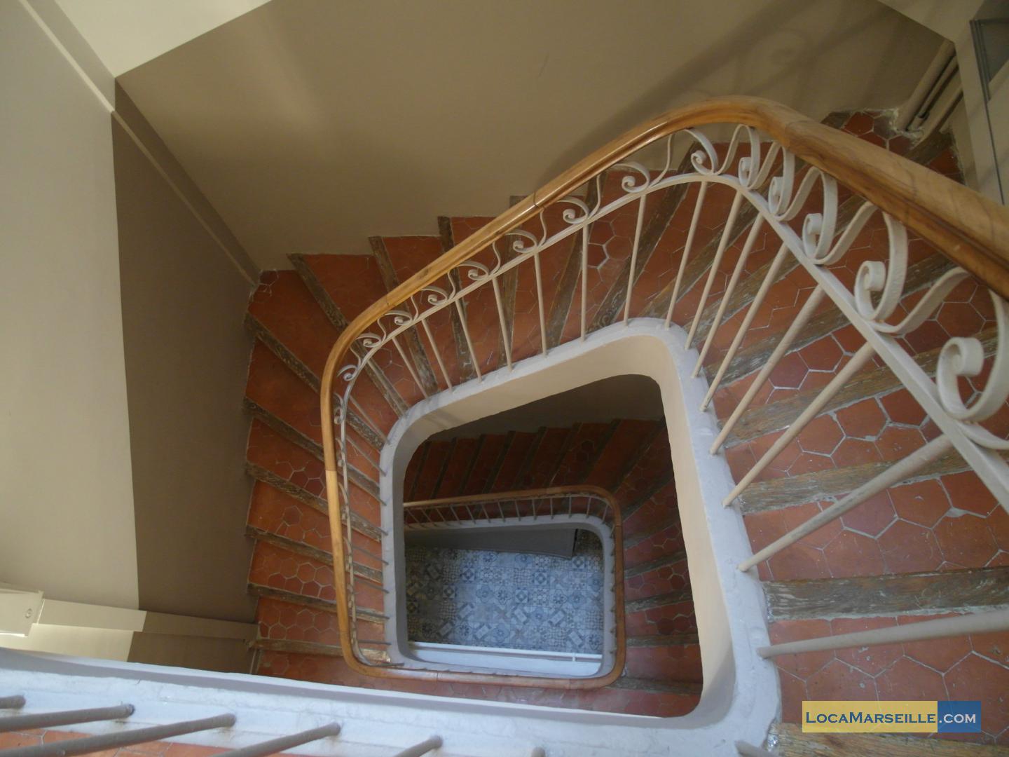 Location meuble Marseille Appartement type T2 Times Square - Marseille 13006