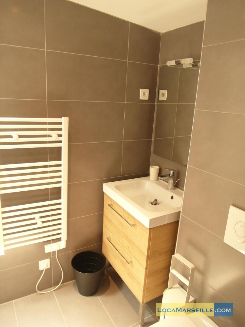 studio en location meuble  Marseille Castellane - Marseille 13005