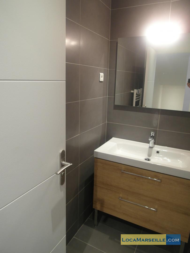 Duplex en ville* - Marseille 13005