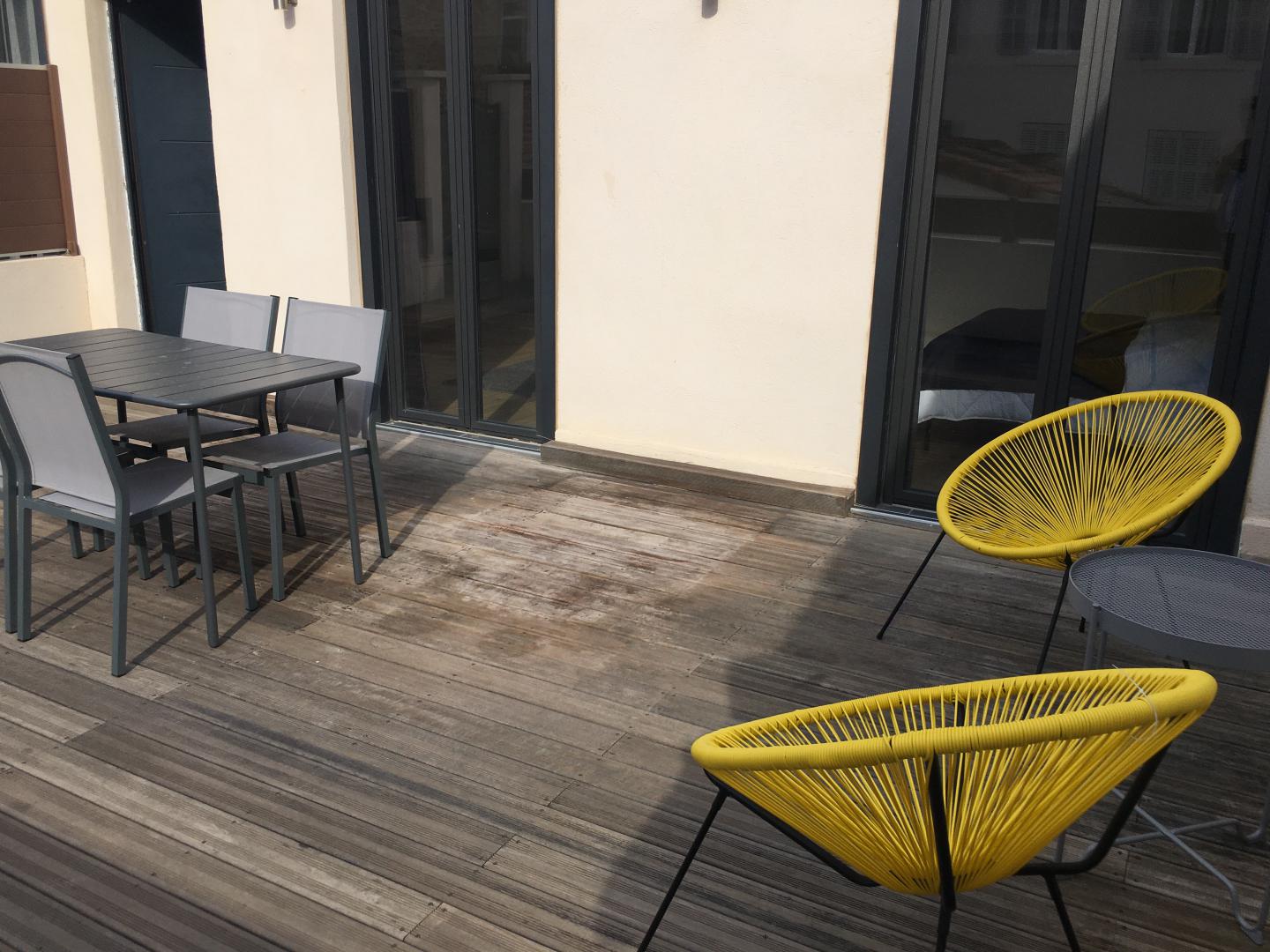 Location appartement meubl castellane baille duplex avec terrasse plein sud  - Marseille 13005