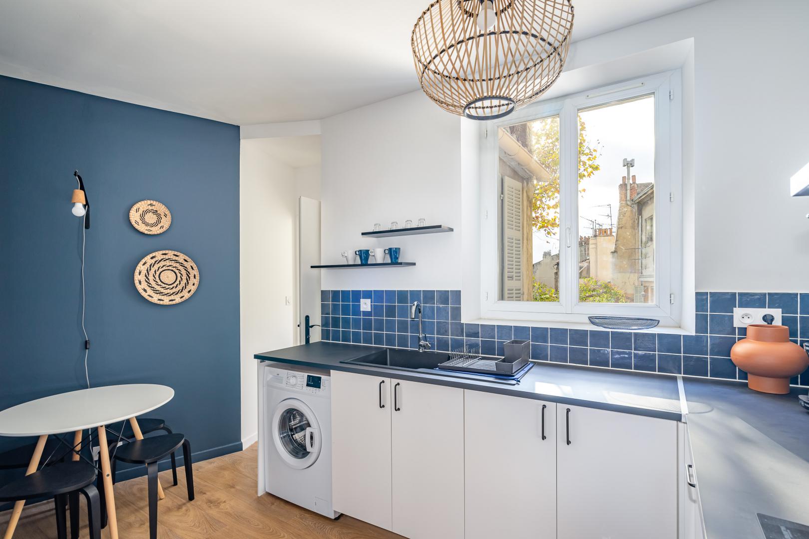 Location meubl T2 13006 Prfecture refait  neuf - Marseille 13006