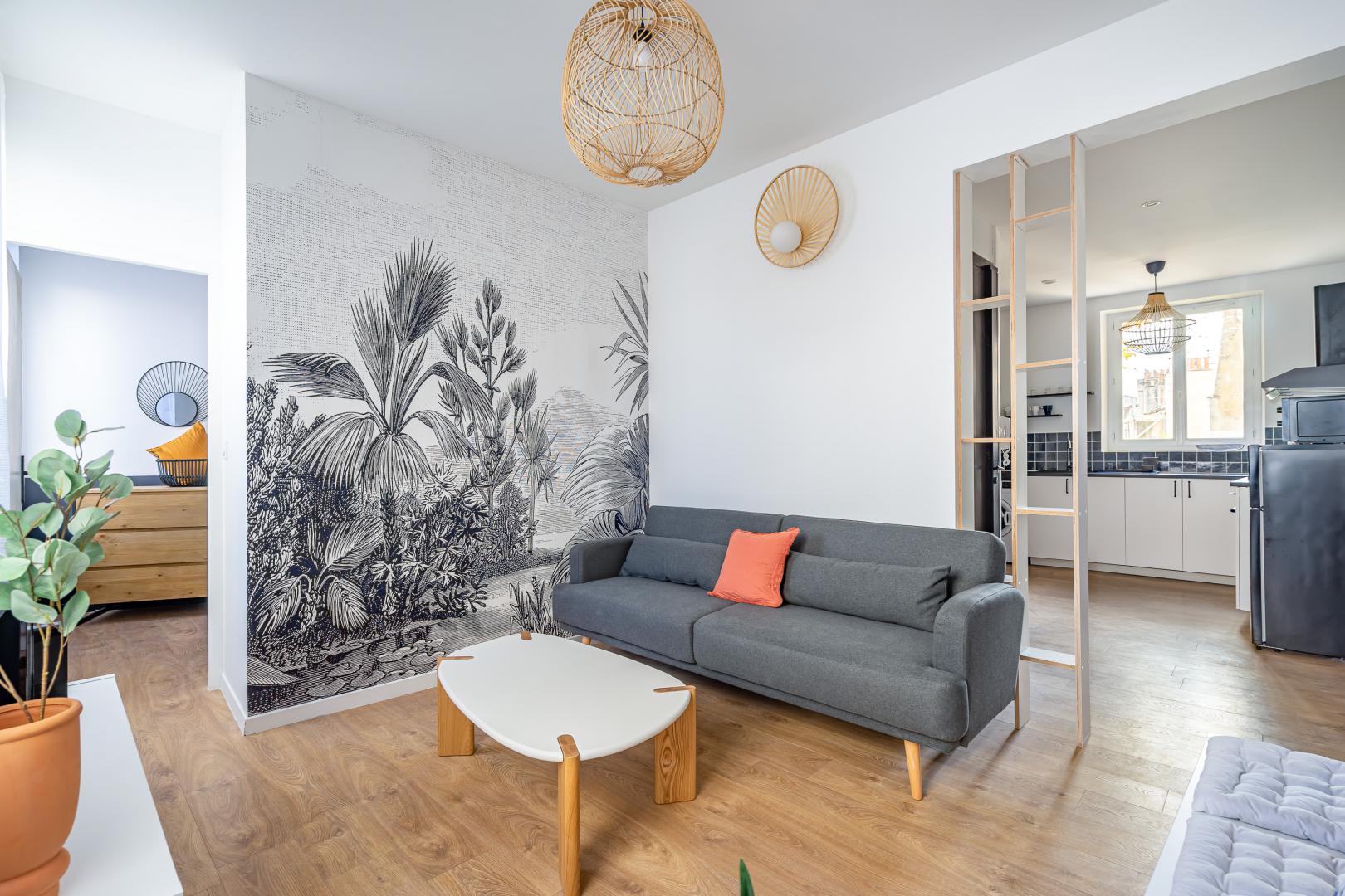 Location meubl T2 13006 Prfecture refait  neuf - Marseille 13006