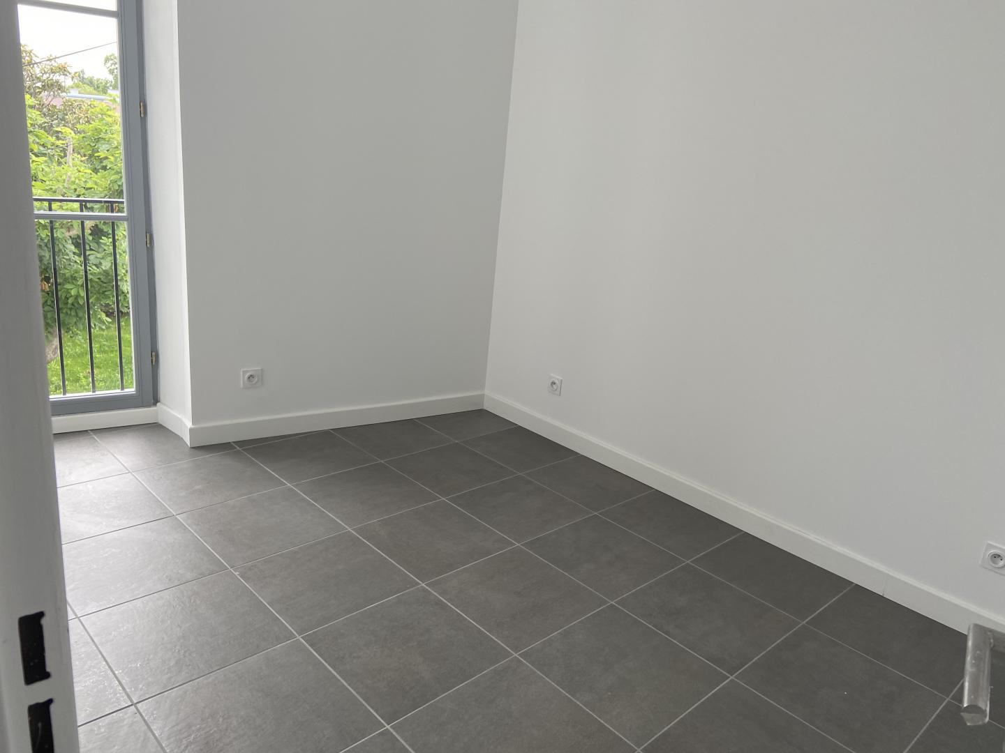 Location T3 rnov avec terrasse - Marseille 13014