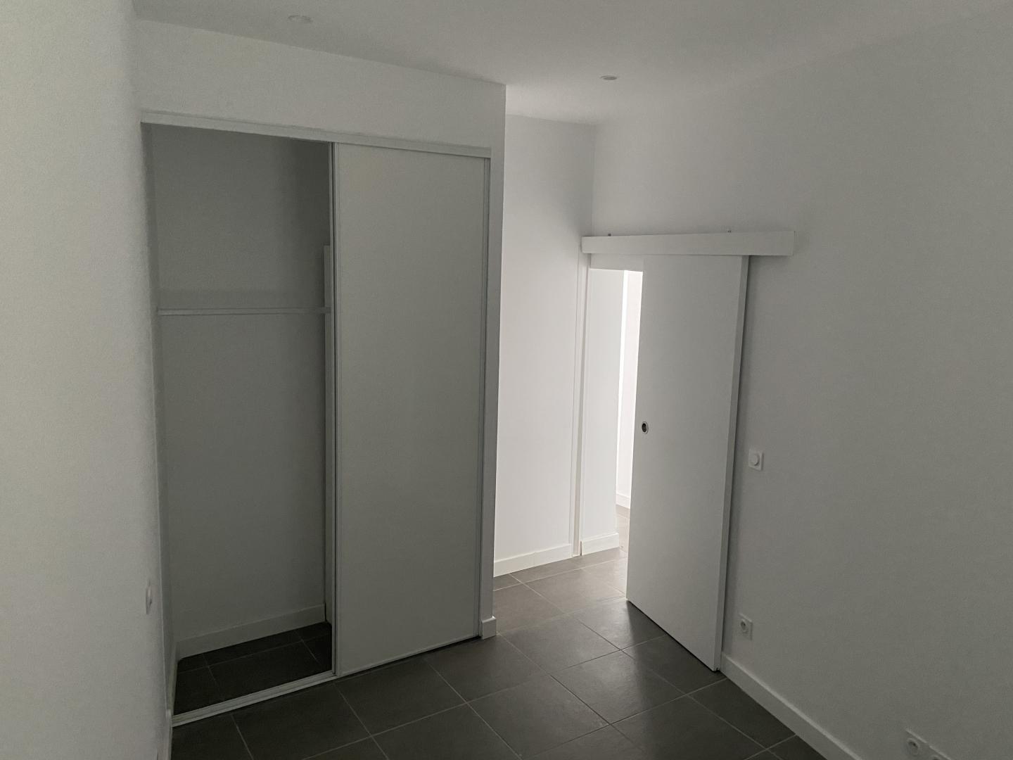 Location T3 rnov avec terrasse - Marseille 13014