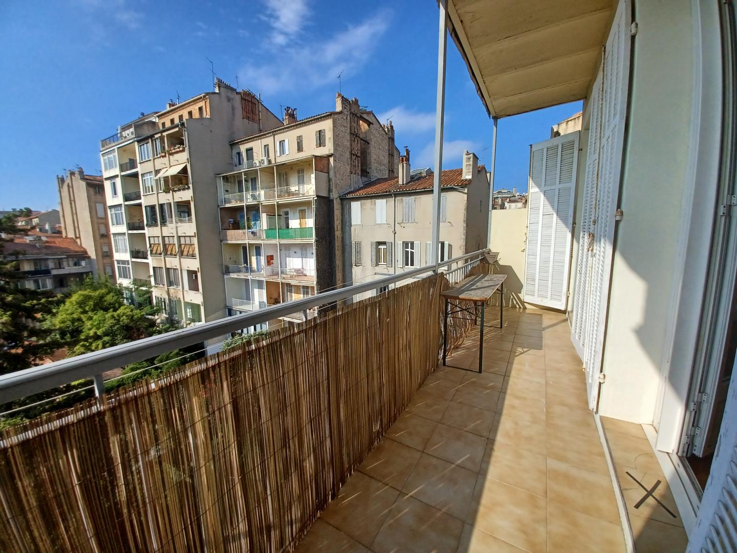 Balcon Pierre Dupre* - Marseille 13008