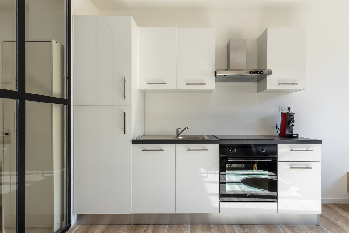 VACON 4 � - MARSEILLE 13001