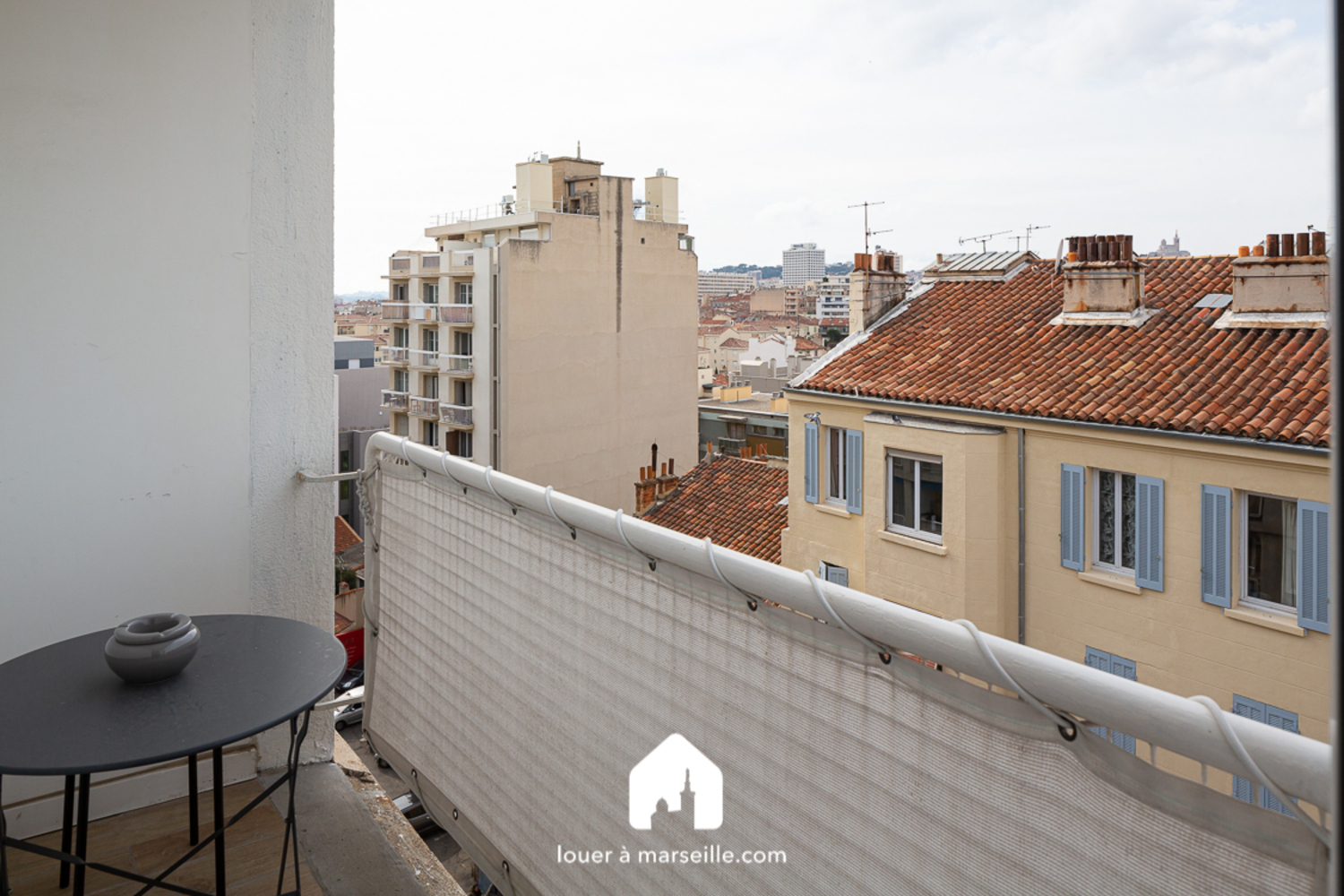 Appartement � Marseille - photo 7