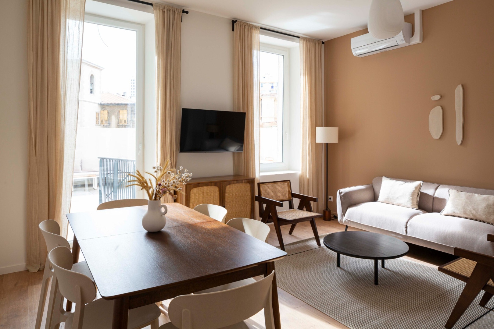 Appartement � Marseille 6�me - photo 5