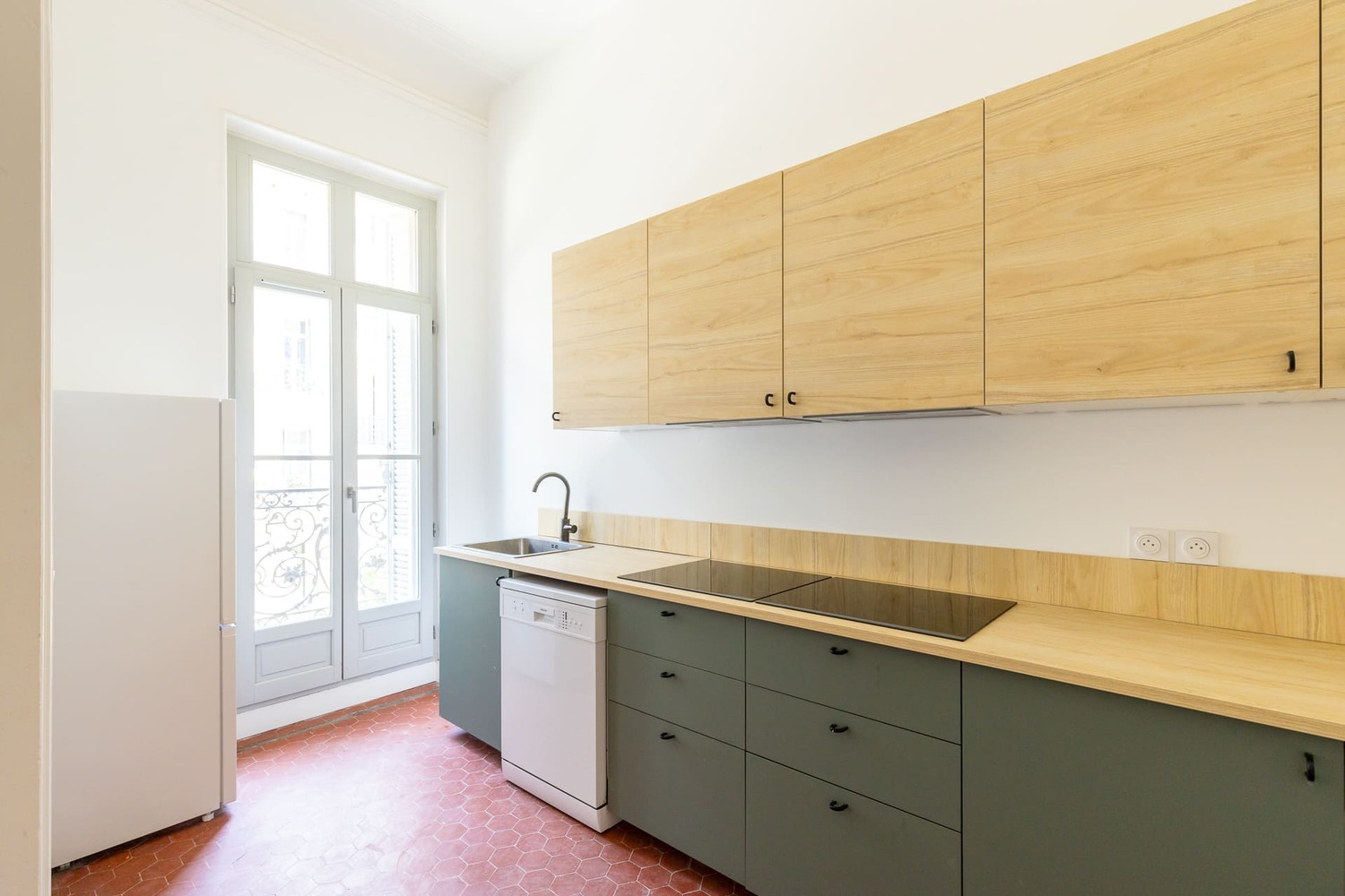Appartement � Marseille 1er - photo 7