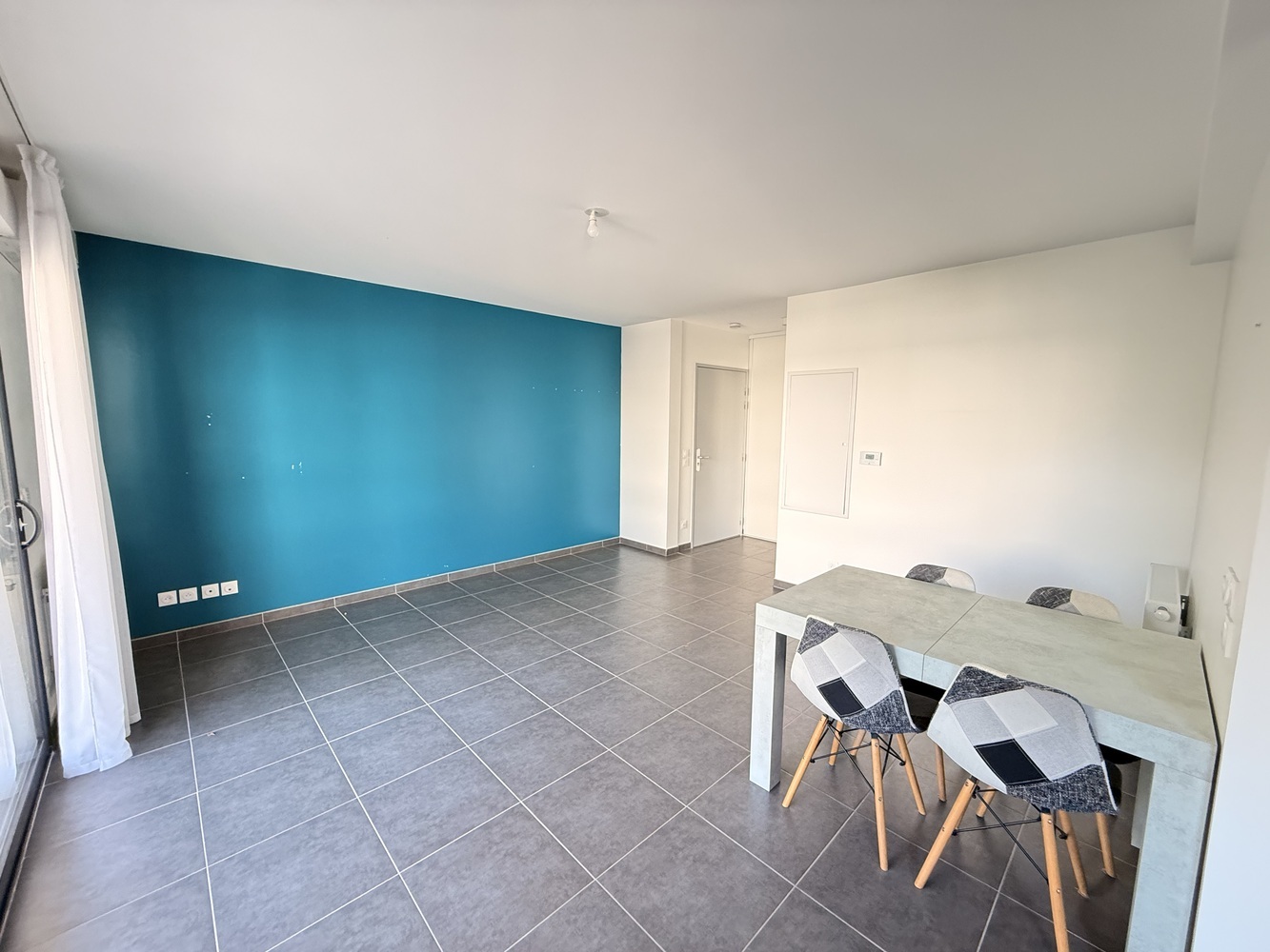 Appartement � Marseille 10�me - photo 5