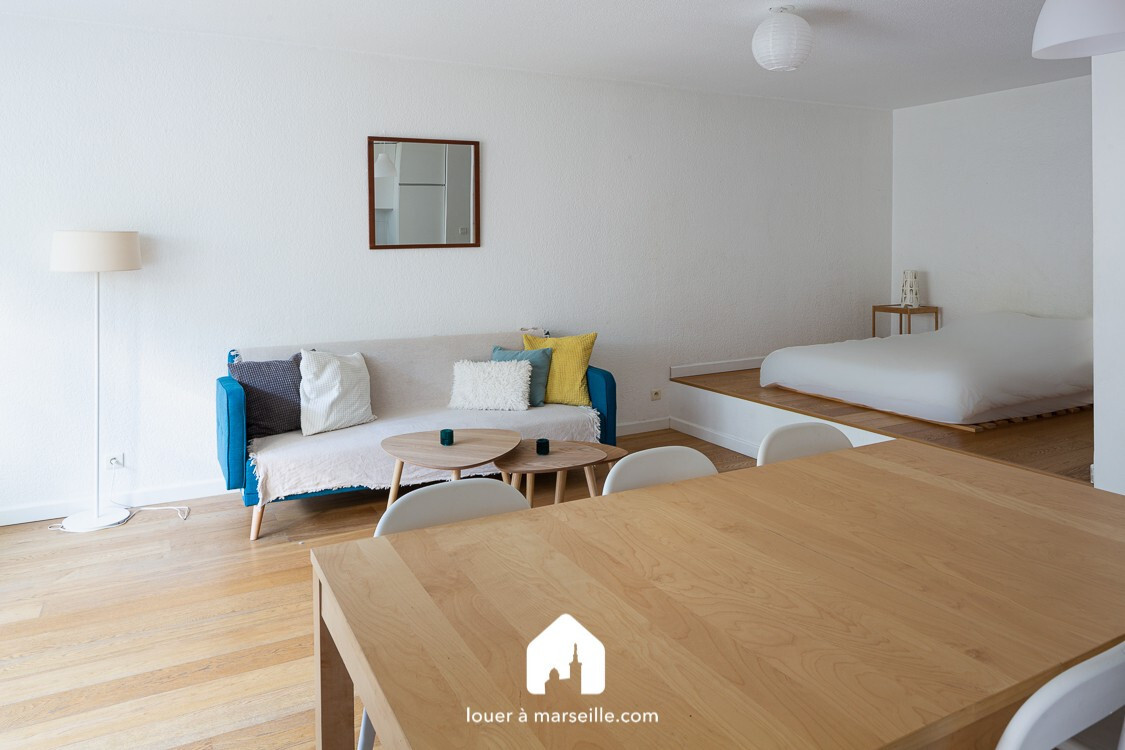 Appartement � Marseille 8�me - photo 3