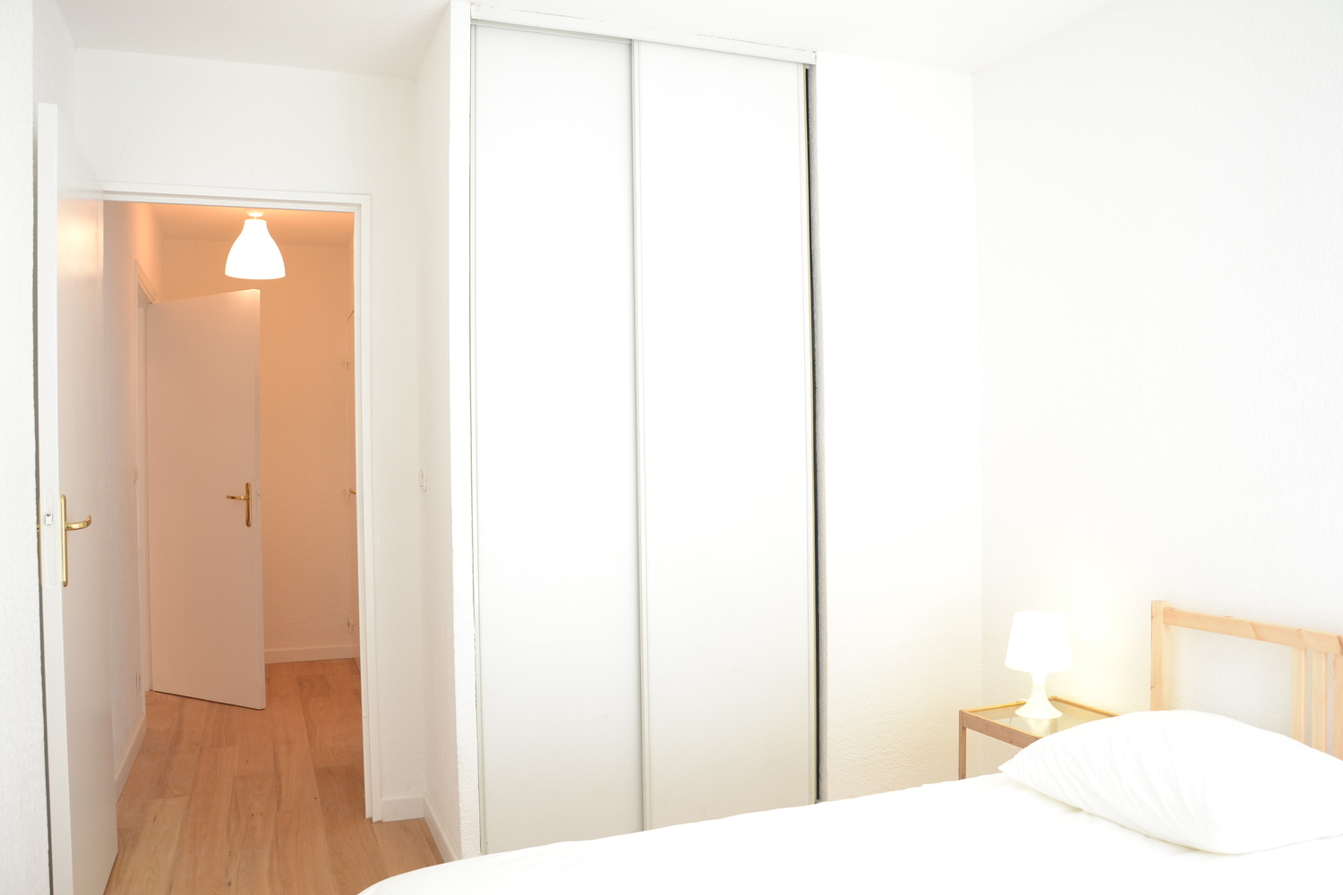 Appartement � Marseille 8�me - photo 8