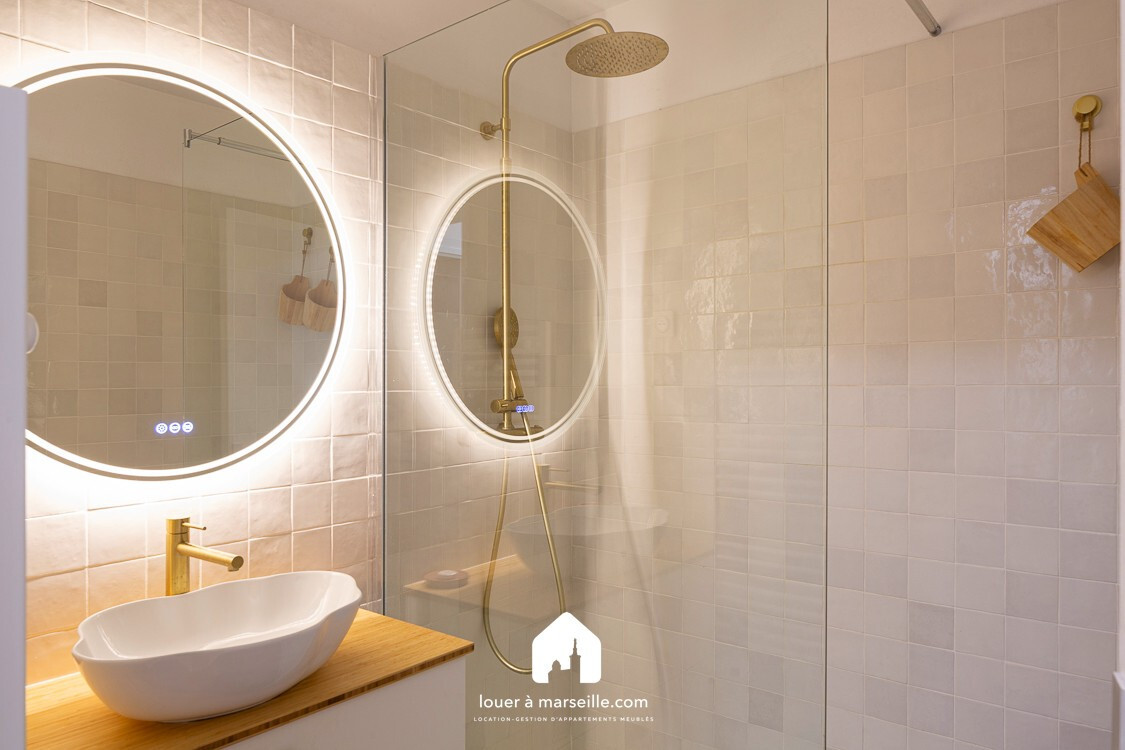 Appartement � Marseille - photo 8