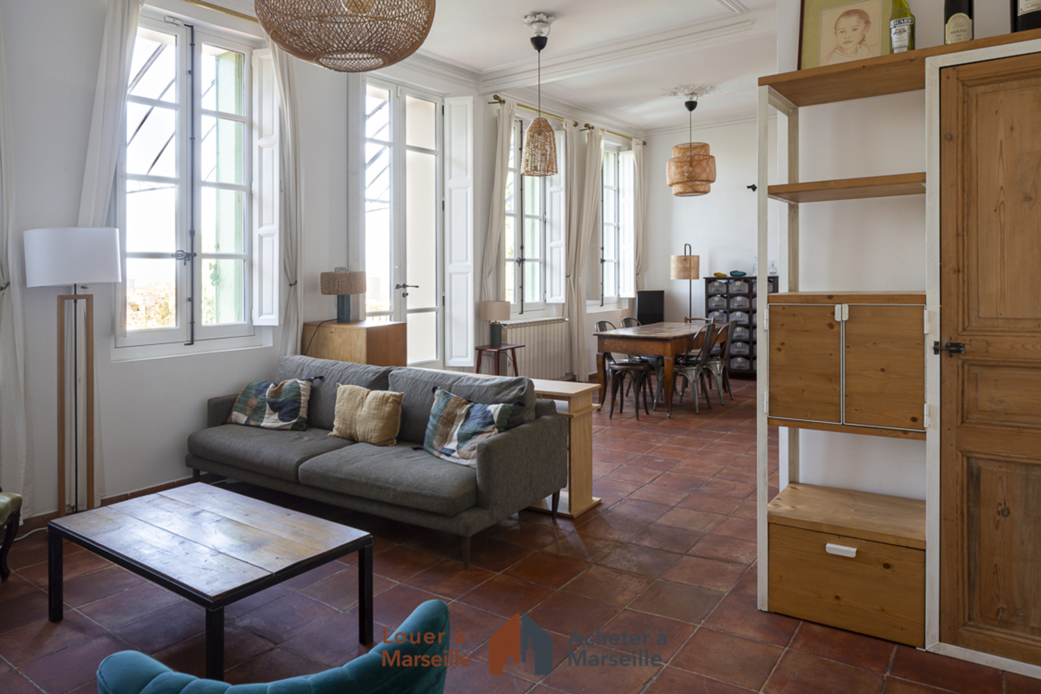 House / Villa � Marseille - photo 5