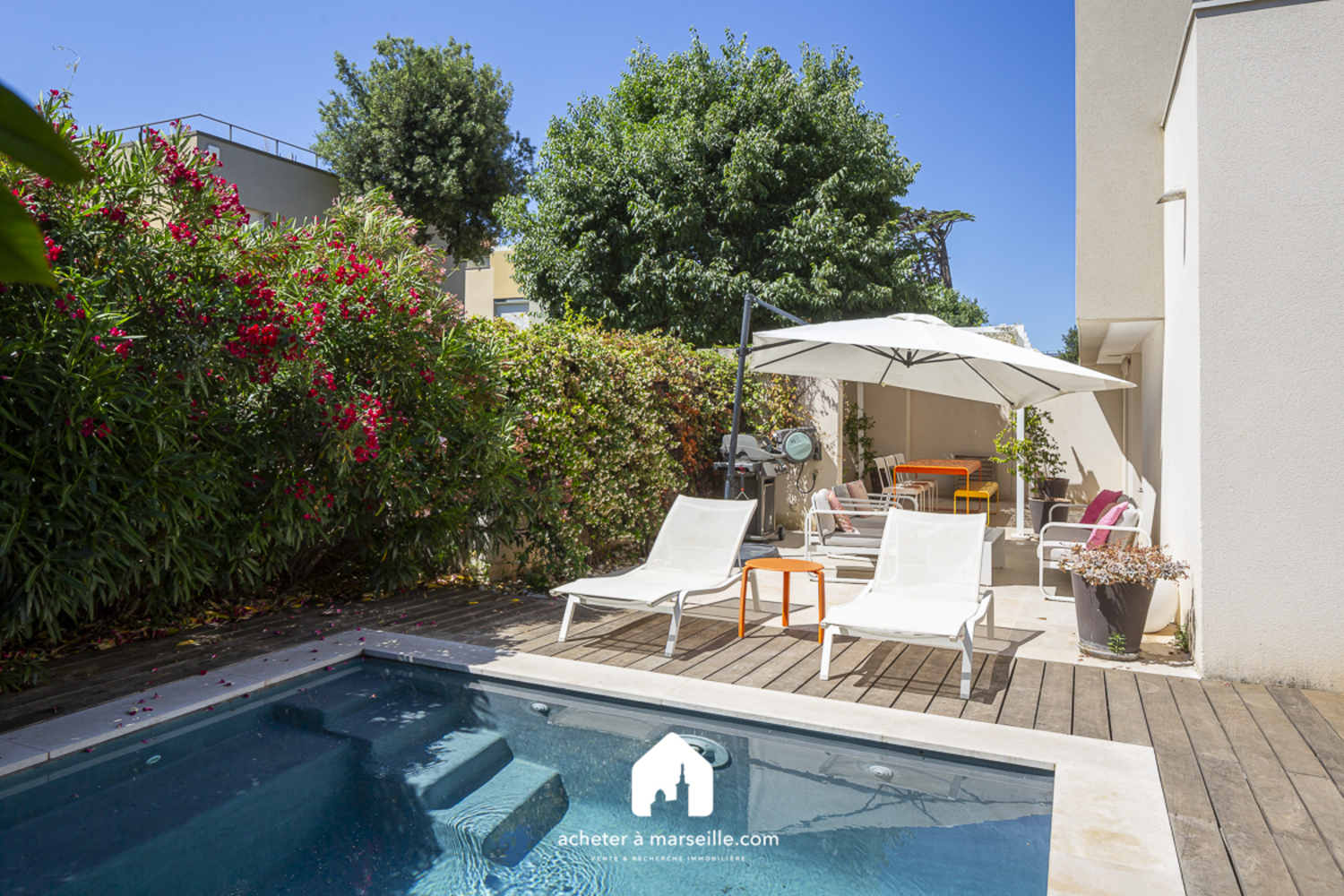 Maison / Villa � Marseille - photo 10